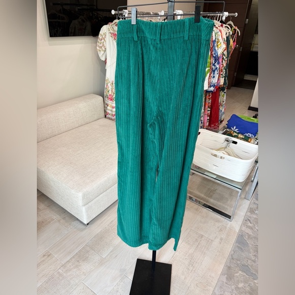 Farm Rio: Emerald Corduroy Pants - Picture 8 of 10